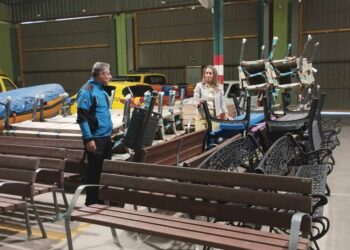 Nuevo mobiliario urbano para la urbanización Valdelagua, Fontanica y la avenida Segovia