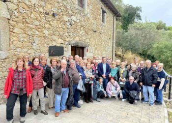 Más de 3.000 personas han pasado por San Esteban de la Sierra para conocer la ruta de los Esgrafiados Serranos