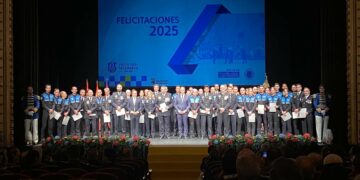 Salamanca reconoce la labor de la Policía Local en la celebración de su 176 aniversario