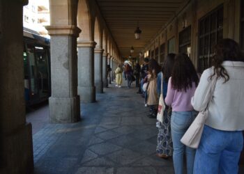 El escaso seguimiento de la jornada de huelga ha permitido mantener el servicio del transporte metropolitano con normalidad y sin incidentes