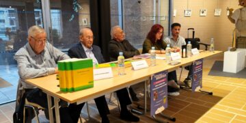 Literatura y tecnología se unen en la jornada central de la Semana de la Biblioteca de Carbajosa