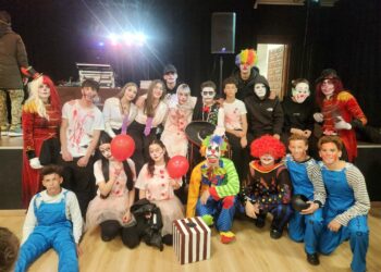 El miedo y la diversión invaden Castellanos con su terrorífica fiesta de Halloween