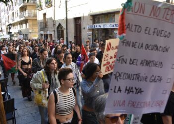 Los estudiantes salmantinos llenan las calles en contra del “falso acuerdo de paz” en Palestina: “Gaza será la tumba del sionismo”