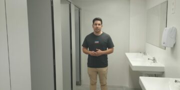 Santa Marta acomete la reforma integral de los baños del pabellón municipal de deportes ‘Fay’