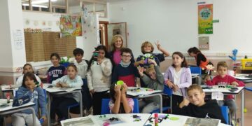 Los escolares del Martín Gaite inician los preparativos y adornos para la fiesta de Halloween