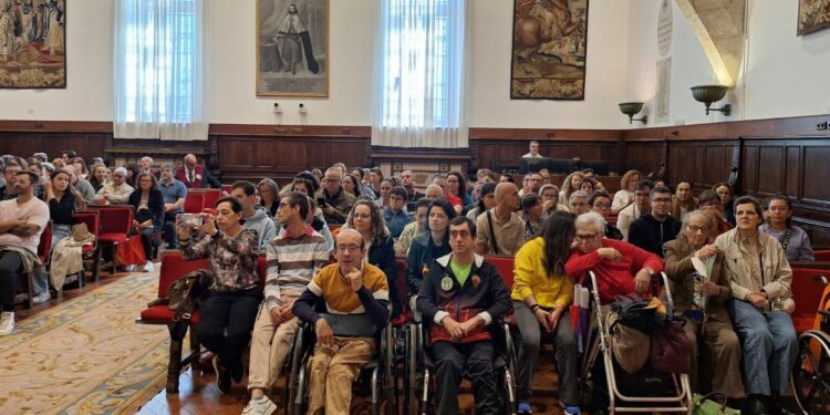 Más de 220 alumnos participan en el octavo curso de ‘UniverUSAL: La Universidad Inclusiva’