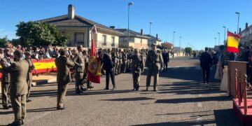 104 ciudadanos muestran su compromiso y lealtad con España en Villamayor
