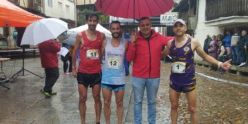 Iván Roade y Sandra Santamaría se imponen en la XI Carrera Popular de los Lagares Rupestres