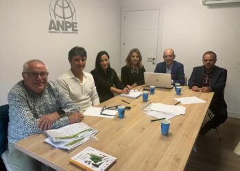 Cinco alumnos de 2º de Bachillerato del IES Torrente Ballester premiados por su proyecto ‘Ultimate Clean’ en el XIII Concurso INNOVACREAWORK