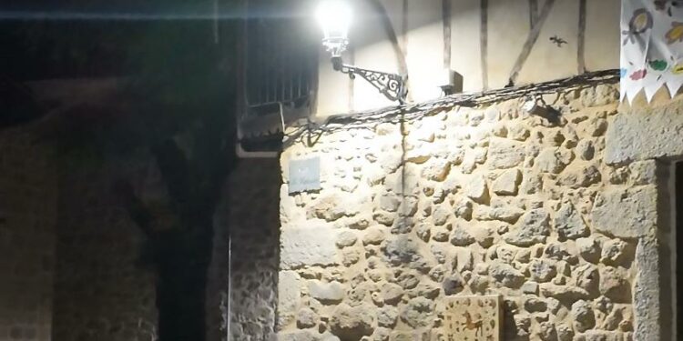 San Esteban de la Sierra suma otro atractivo turístico y se convertirá en espacio ‘Starlight’ para la observación astronómica