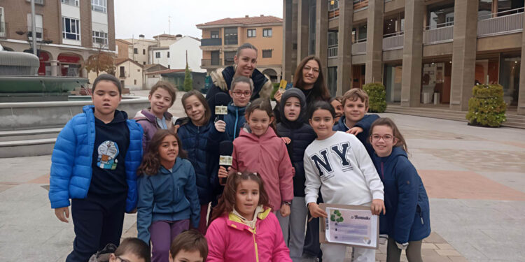 Educación, concienciación y fomento de conductas sostenibles con el medio ambiente entre los más pequeños de Carbajosa