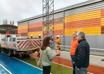 Carbajosa invierte más de 107.000 euros para renovar la iluminación del campo de fútbol