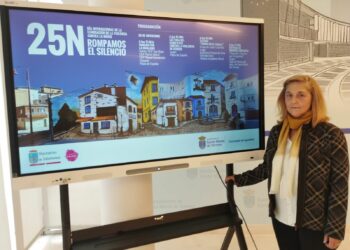 Los niños de Santa Marta protagonizan las actividades de sensibilización para erradicar la violencia contra la mujer con motivo del 25N