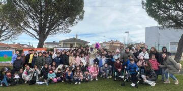 Los niños de Villamayor alzan la voz contra la violencia machista