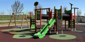 El techado de los parques infantiles, nuevos juegos y zonas para perros centran las peticiones vecinales a los presupuestos participativos de Villamayor 2026