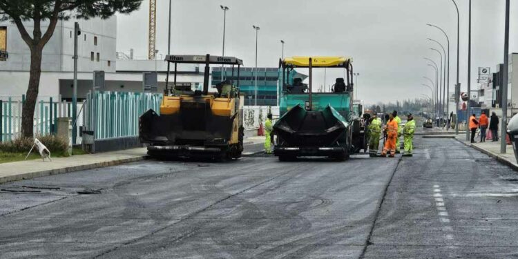 Las obras de pavimentación del polígono Montalvo III cumplen los plazos establecidos