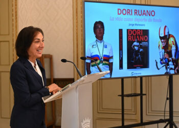 Dori Ruano presenta su biografía ‘La vida como deporte de fondo’