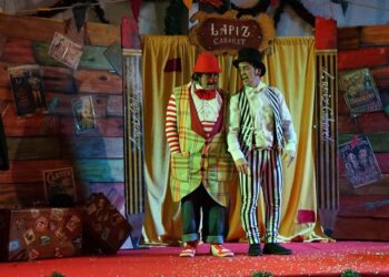 Aforo completo para disfrutar del espectáculo ‘Circo Lápiz Cabaret’