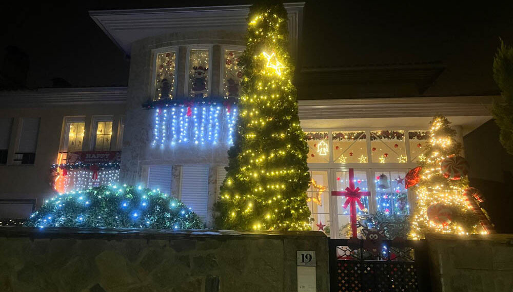 Carbajosa presenta la V edición del Concurso de Decoración Navideña de Balcones, Fachadas y Jardines Exteriores