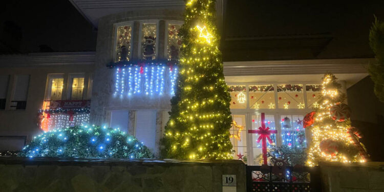 Carbajosa presenta la V edición del Concurso de Decoración Navideña de Balcones, Fachadas y Jardines Exteriores