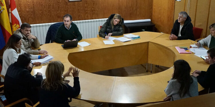 Aldeatejada aprueba el presupuesto de 2026 que pone el acento en las personas y en la mejora de los servicios