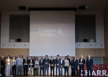 Fernández Mañueco lanza un mensaje de apoyo al sector agroalimentario en el 25 aniversario de la marca ‘Ternera Charra’