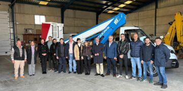 La Mancomunidad de La Armuña estrena un camión pluma para dar servicio a sus 22 municipios