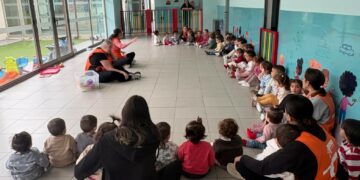 Santa Marta enseña estimulación sensorial a los más pequeños a través de la música