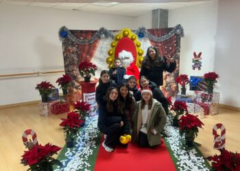 Papá Noël recibe a los niños de Villamayor