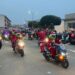 El rugido de casi 400 motos pone el sonido al inicio de la Navidad en Villares