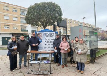 El Partido Popular de Santa Marta explica a los vecinos las inversiones realizadas gracias a las subvenciones de la Junta