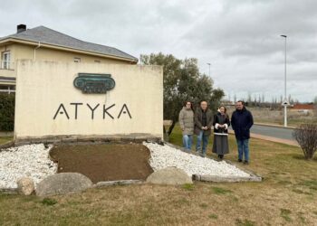 Inversión de 50.000 euros para renovar el pavimento de varias calles de la urbanización Átika