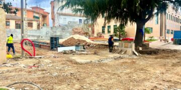 Apoyo unánime del Ayuntamiento de Carbajosa para la cesión de la parcela que permitirá convertir el consultorio en Centro de Salud