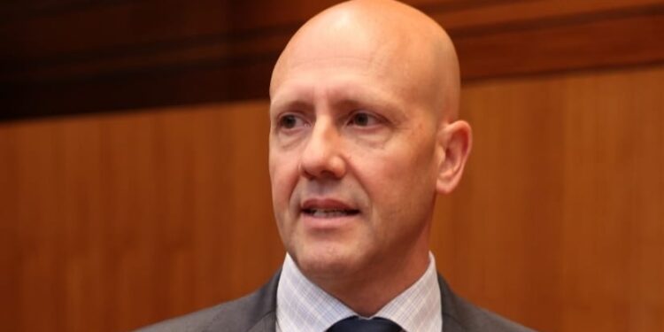 Vox presenta una candidatura «con experiencia y formación» con una amplia representación del alfoz