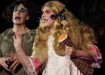 Los alumnos del Torrente Ballester y el Calisto y Melibea disfrutan del teatro cómico de MDM Producciones