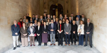 La USAL rinde homenaje a una treintena de profesores que se jubilan durante este curso