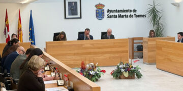 Unanimidad en la petición para tomar medidas urgentes que eviten los daños por inundaciones y para instalar pantallas antirruido en la A-50