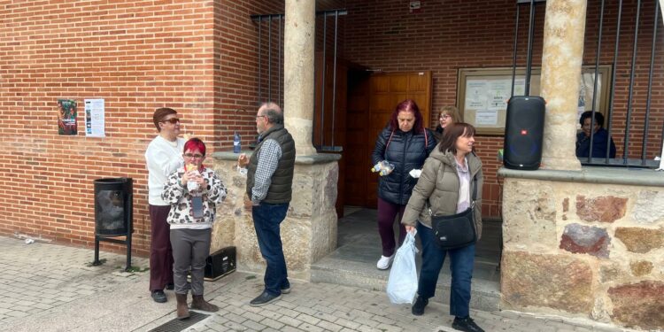 La parroquia de Santa Marta celebrará la tradicional ‘Operación Bocata’ el viernes 27 de febrero