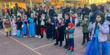 Chocolate, música y baile de disfraces en Cabrerizos para celebrar el Carnaval