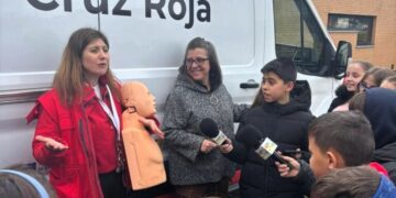 Los niños de Carbajosa conocen la labor solidaria del voluntariado a través del programa ‘Codo con Codo’