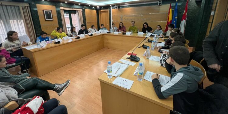 El museo de las culturas y acciones de voluntariado, nuevas propuestas del Consejo de Niños de Carbajosa