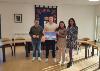 Doñinos entrega los 1.977 euros recaudados de los eventos festivos a la Asociación Noonan