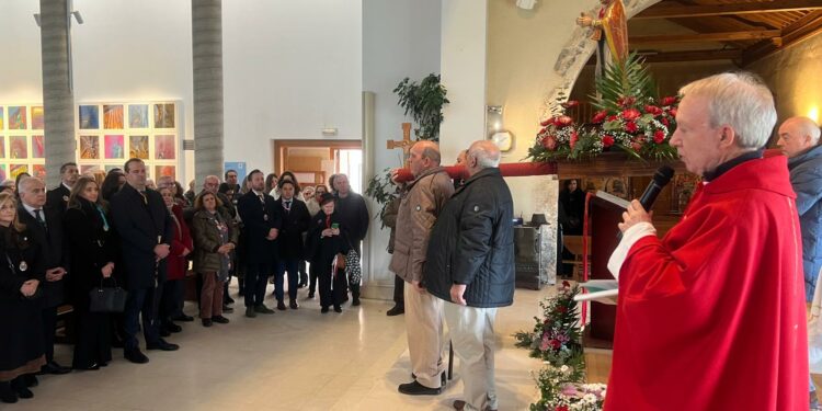 La lluvia impide que San Blas salga en procesión por las calles de Santa Marta