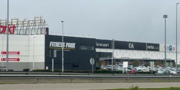 El nuevo radar de la A-50 junto al Centro Comercial Capuchinos empezará a funcionar en primavera