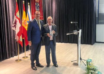 Luis Mateos emociona a Santa Marta con sus recuerdos en el pregón de las fiestas de San Blas