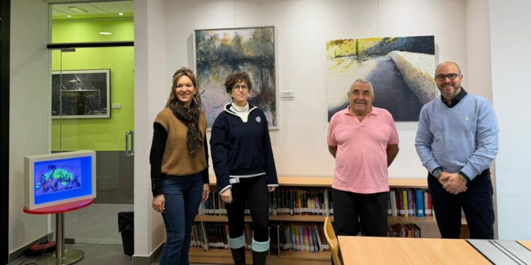 29 artistas rinden homenaje a la luz en la Biblioteca Municipal de Villamayor