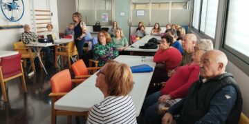 Una veintena de mayores participan en el taller de criptografía del programa Provincia Universitaria