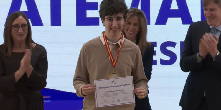 El salmantino Diego Alonso ‘reina’ en la Olimpiada Matemática Española
