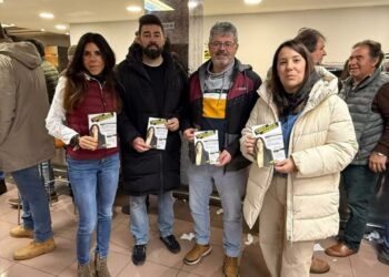 Nueve CyL visita el mercado de ganados para conocer las preocupaciones de agricultores y ganaderos