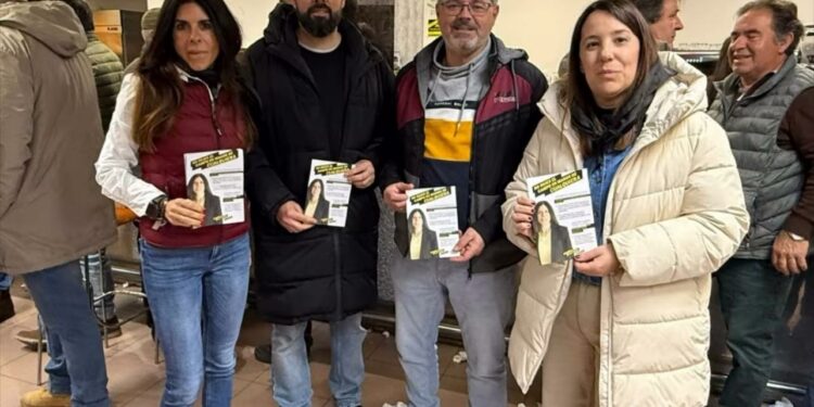 Nueve CyL visita el mercado de ganados para conocer las preocupaciones de agricultores y ganaderos